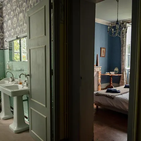 Bed and breakfast Domaine De Cremens