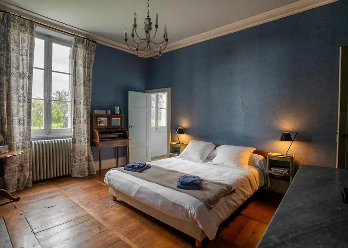 Bed & Breakfast Domaine De Cremens