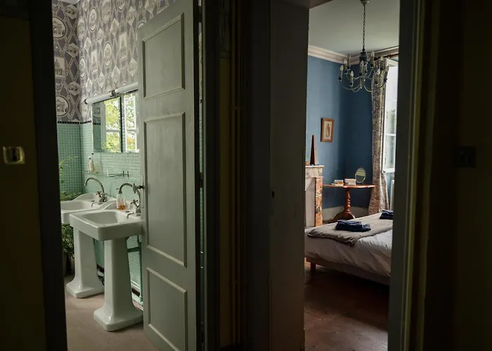 Bed & Breakfast Domaine De Cremens