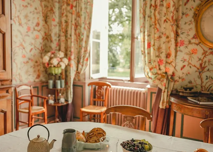 Domaine De Cremens Bed & Breakfast 3*