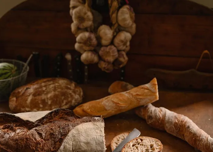 Domaine De Cremens 3*