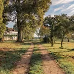 Domaine De Cremens 3*