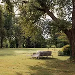Domaine De Cremens Magnan