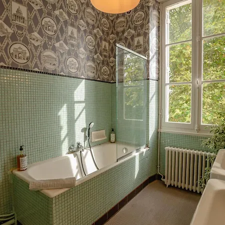 Domaine De Cremens Magnan